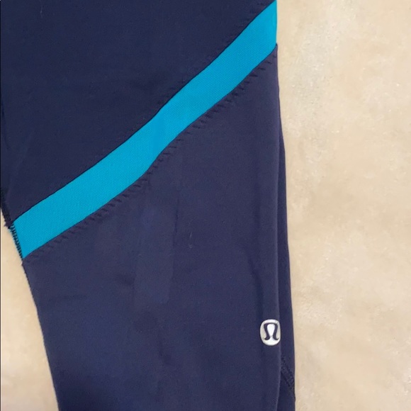 Lululemon Crops - Picture 4 of 5